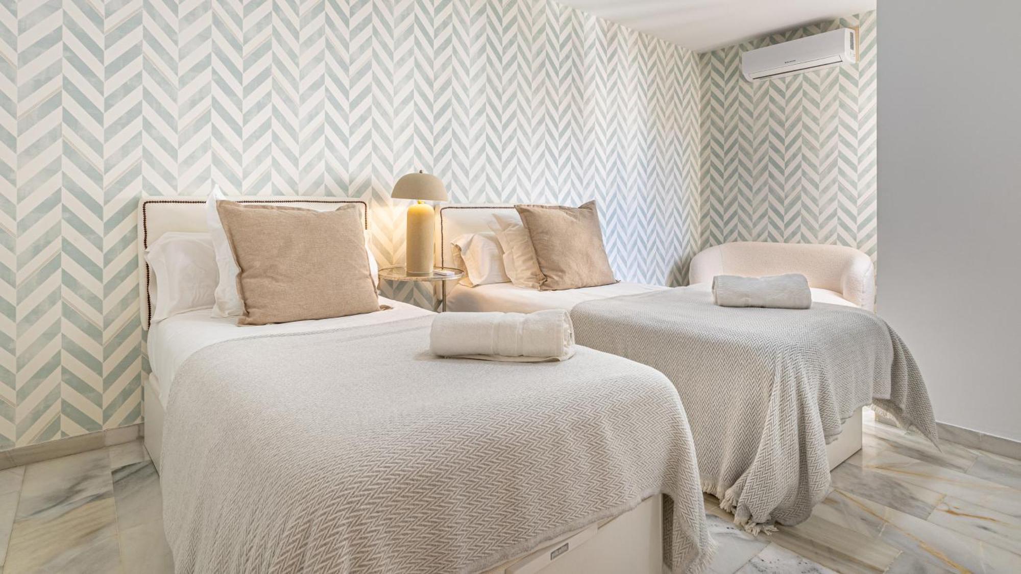 Vacation Marbella I Sea Views, 24-7 Security, Parking, Walk To Everything In Luxurious Puerto Banus Екстериор снимка